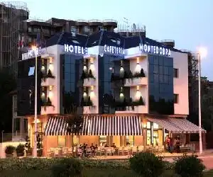 Hotel Montedobra - hotel en Torrelavega