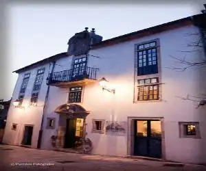Hotel Monumento Pazo de Orbán - hotel en Lugo