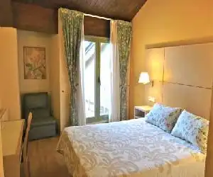 Hotel Nice - hotel en La Seu D´urgell