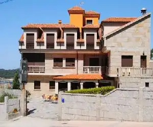 Hotel O Castro - hotel en Reboredo