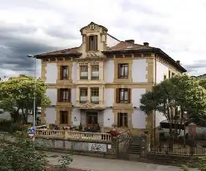 Hotel Olajauregi - hotel en Durango