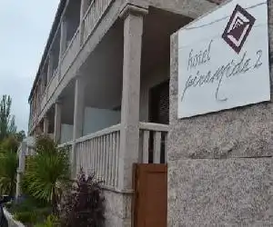 Hotel Piramide 2 - hotel en Portonovo