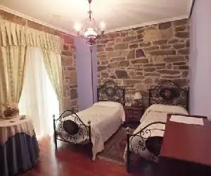 Hotel Pousada Vicente Risco - hotel en Castro Caldelas