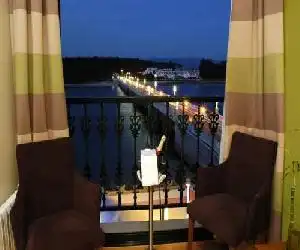 Hotel Puente de La Toja - hotel en O Grove