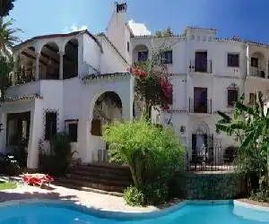 Hotel Residencia Miami - hotel en Torremolinos