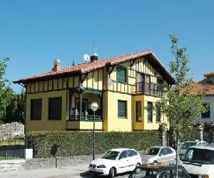 Hotel Restaurante Aldama - hotel en Amurrio