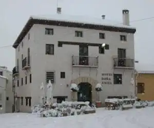Hotel Restaurante Doña Anita - hotel en Requena