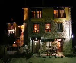 Hotel Rural La Dehesilla - hotel en Barajas de Gredos