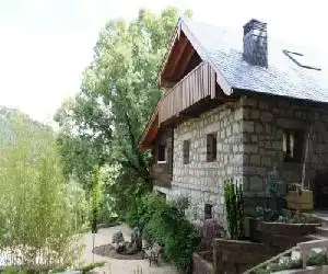 Hotel Rural Las Rozuelas - hotel en Cercedilla