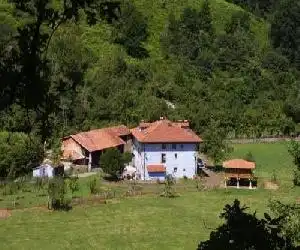 Hotel Rural Sucuevas - hotel en Mestas