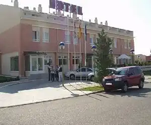 Hotel Ruta del Duero - hotel en La Cistérniga