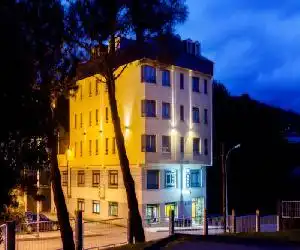 Hotel San Briz - hotel en A Pontenova