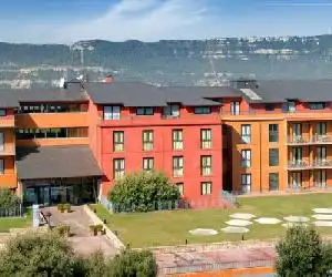 Montanyà Hotel & Lodge - hotel en Seva