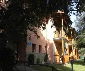 Hotel Seva - hotel en Seva