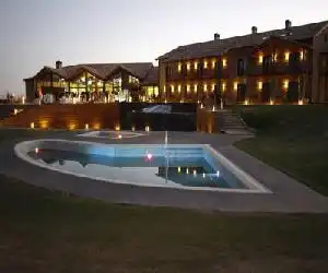Hotel Spa Aguas de los Mallos - hotel en Murillo de Gállego