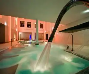 URH Hotel Spa Zen Balagares - hotel en Overo