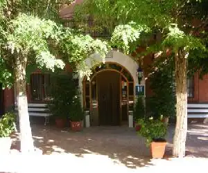 Hotel Suiza - hotel en Bronchales