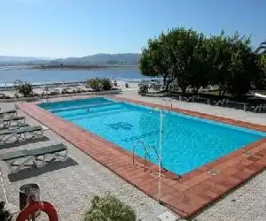 Hotel Touris - hotel en Ardía