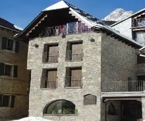 Hotel Valle De Izas - hotel en Sallent de Gállego