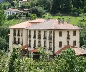 Hotel Valle Las Luiñas - hotel en Soto de Luiña