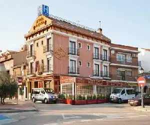 Hostal Villa de Ajalvir - hotel en Ajalvir