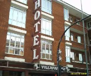 Hotel VillaPaloma - hotel en La Virgen del Camino