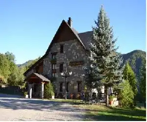 Hotel Viña Oliván - hotel en Sarvisé