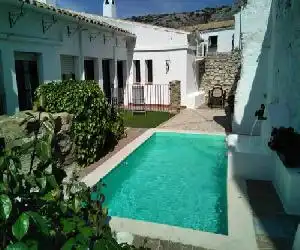Hotel Zuhayra - hotel en Zuheros