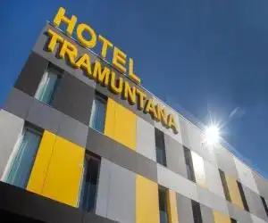 Tramuntana - hotel en La Jonquera