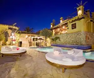 Pikes Ibiza - hotel en San Antonio de Portmany