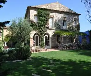 L'Hort de Sant Cebrià - hotel en Torroella de Fluviá
