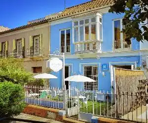 La Casa Azul B&B + Apartments - hotel en Málaga