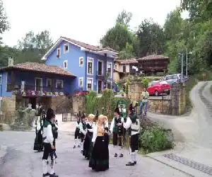 La Casona de Cardes - hotel en Cardes
