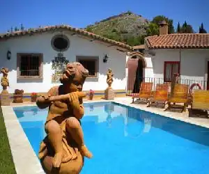 La Estancia Villa Rosillo - hotel en Aracena