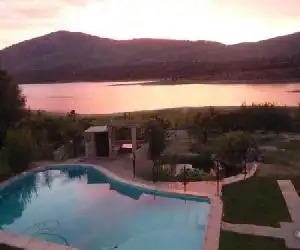 La Granja del Pescador - hotel en El Torno