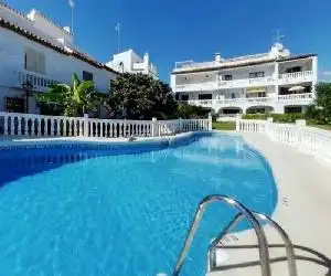 La Hacienda - hotel en Pedreguer