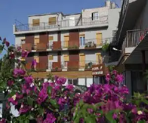 Hotel La Masía - hotel en Pont de Molíns