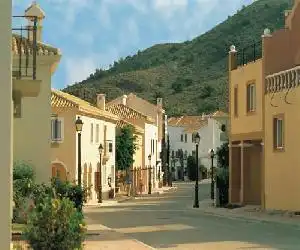 Las Lomas Village – Luxury Apartments - hotel en La Manga del Mar Menor