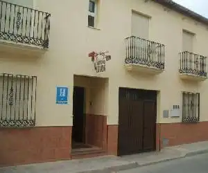 Los Gallos - hotel en Casabermeja