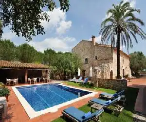 Mas Falgarona Hotel Boutique & SPA - hotel en Avinyonet de Puigventós