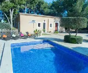 Finca Naveta - hotel en Cala Ferrera