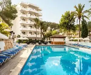 Globales Costa de la Calma - hotel en Santa Ponsa