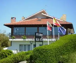 Pensión Bella Vista - hotel en Cóbreces