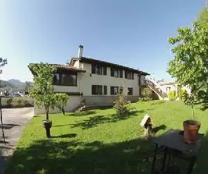 Pensión Gure Ametsa - hotel en Irún