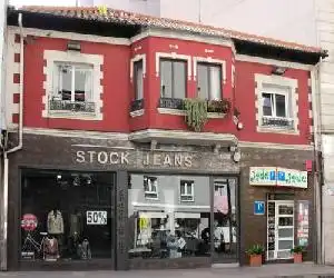 Pensión Jade - hotel en Castro-Urdiales