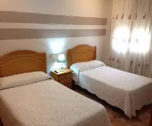 Pensión Flipper - hotel en Bullas
