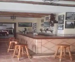 Pensión La Fuente - hotel en Yegen