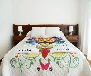 Pensión Residencia J. Lago - hotel en Muros