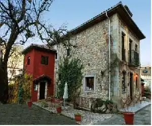 Pensión Susierra - hotel en Cardes