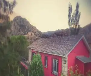 Casa Piedra Libre - hotel en Manzanares el Real